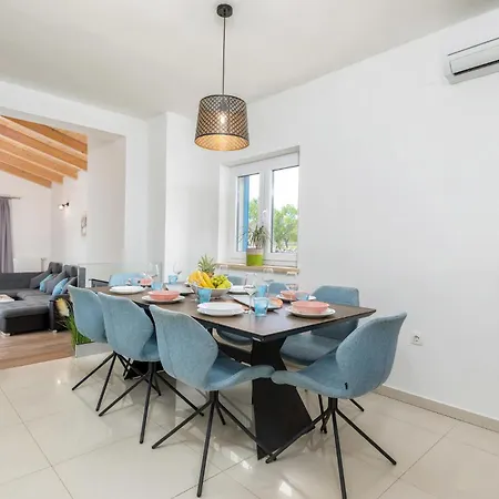 Holiday home Cozy In With Kitchen