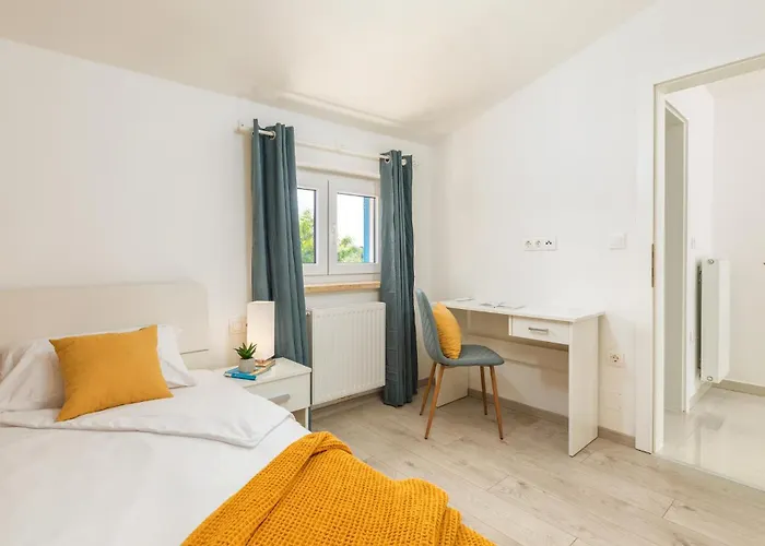 Semesterbostad Amazing In With Wifi